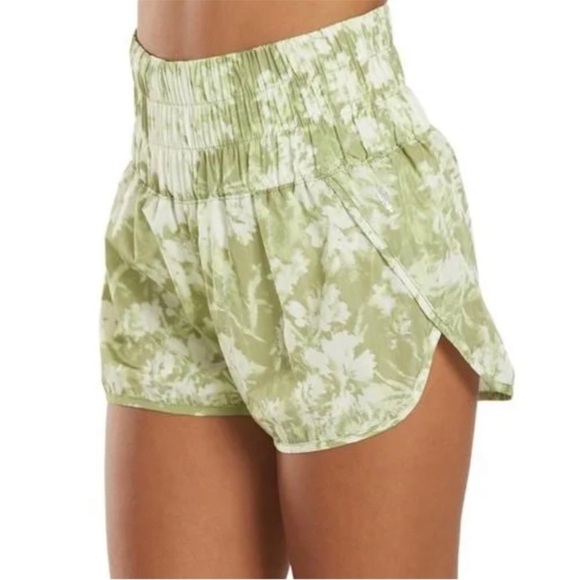 Free People Movement THE WAY HOME SHORTS size medium - Picture 1 of 4